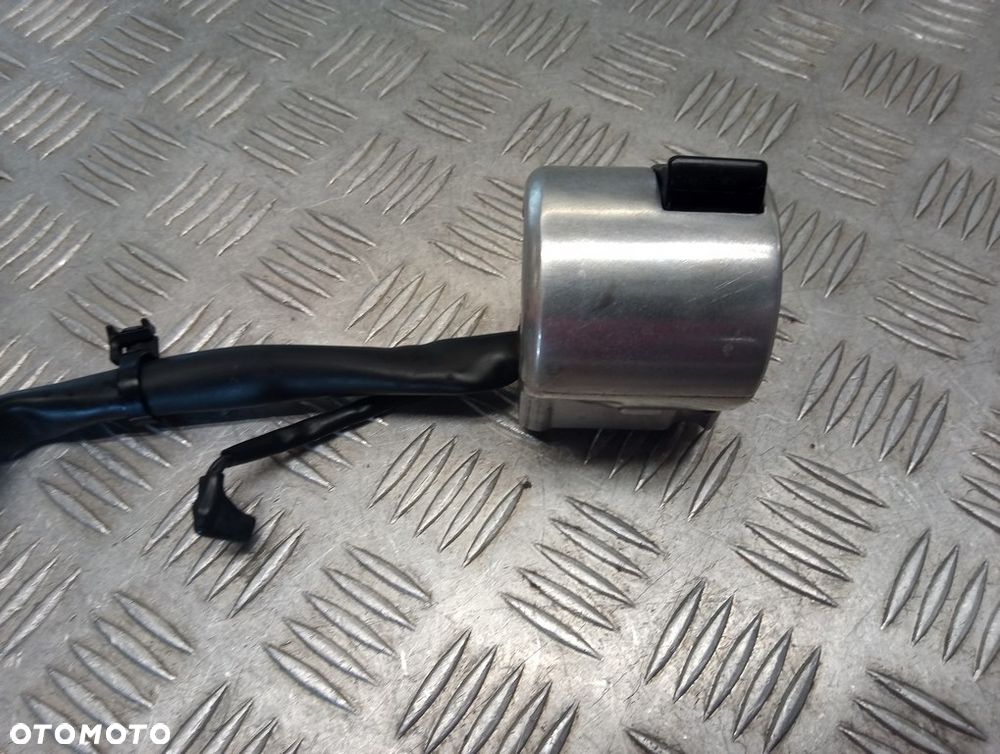 Przełącznik świateł lewy HONDA VTX 1300 R/S/T 03-09r   PN. 35020-MEA-670 - 9