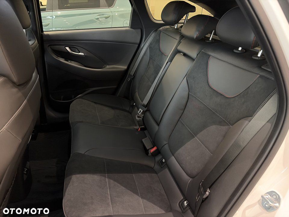 Hyundai i30 - 12