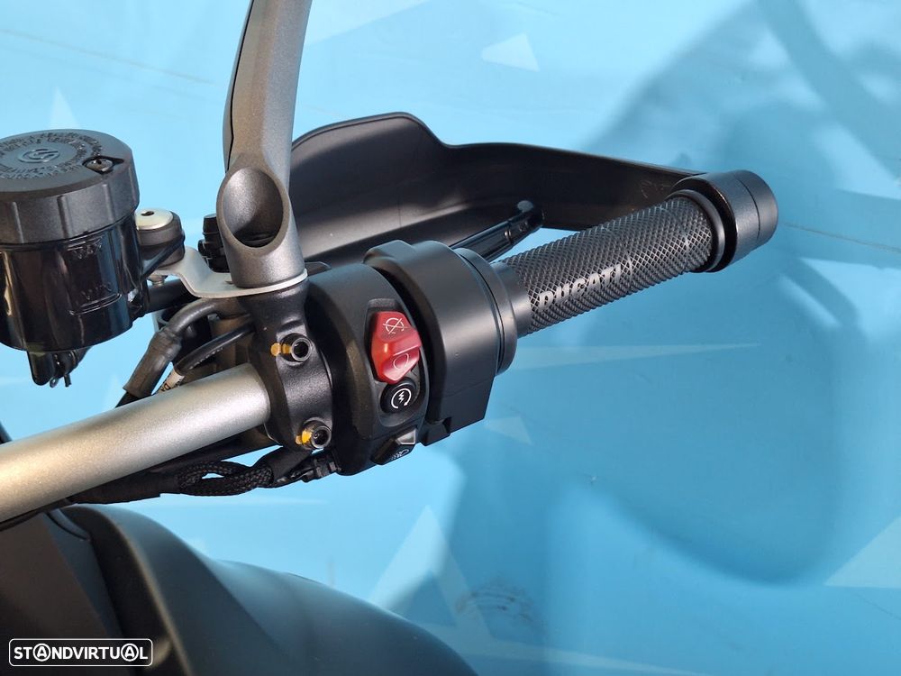 Ducati Multistrada V4S - 9