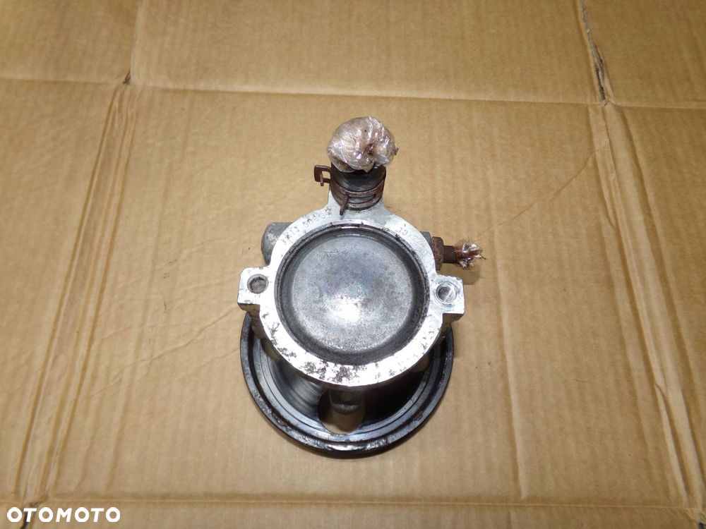 pompa wspomagania 8200054528 laguna ii 1.8 16v - 2