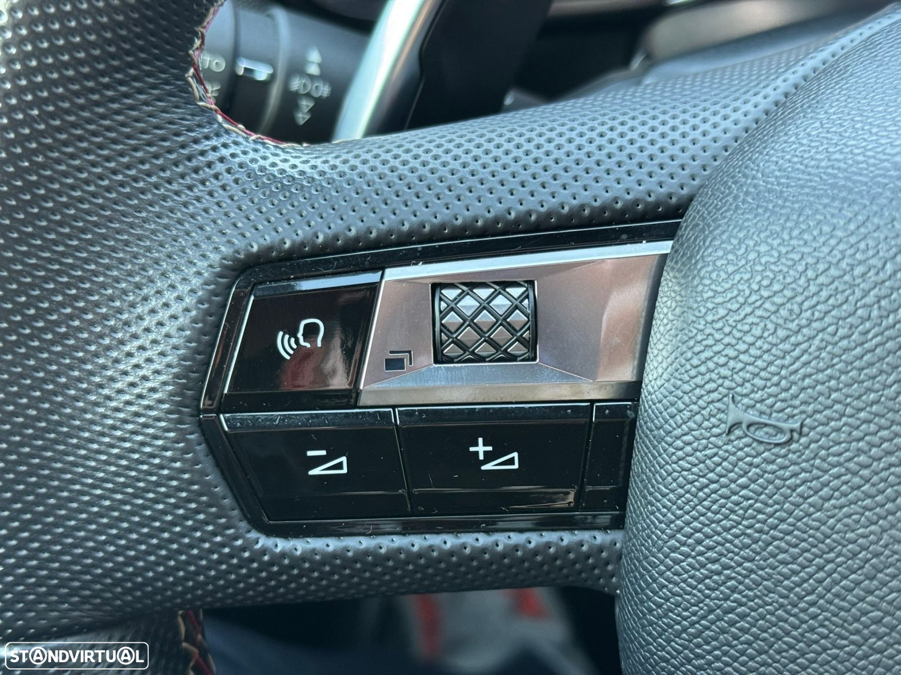 DS DS7 Crossback E-Tense Performance Line EAT8 - 35