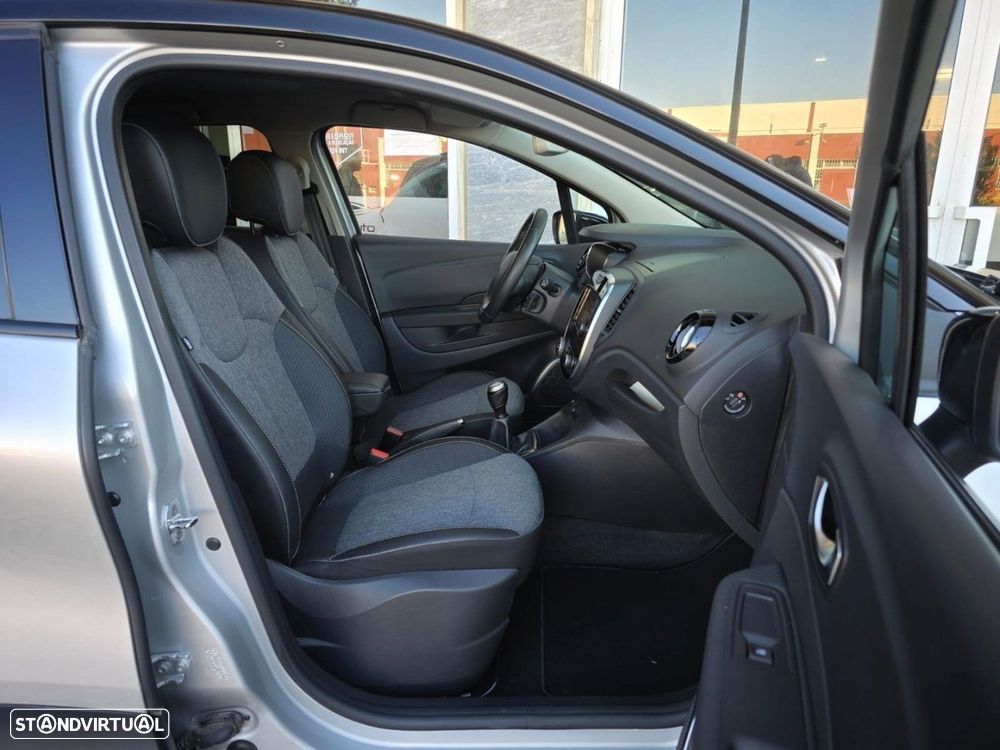 Renault Captur 0.9 TCE Exclusive - 16