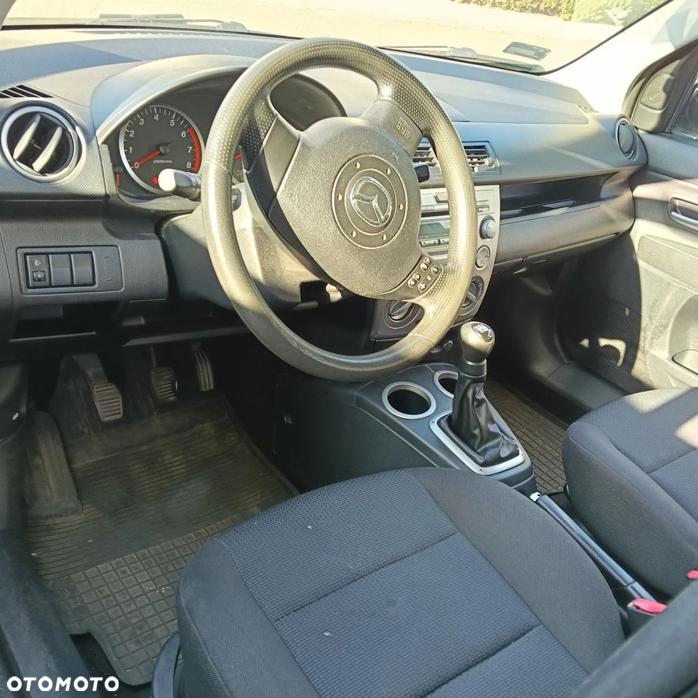 Mazda 2 1.4 Active - 4