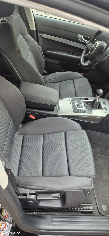 Audi A6 Avant - 14