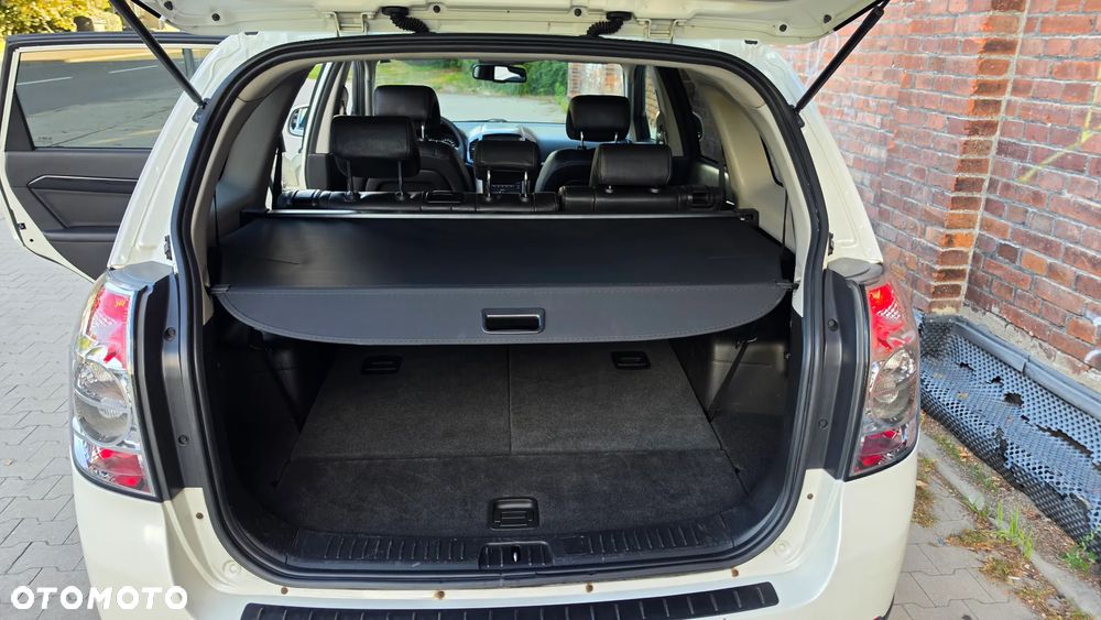 Chevrolet Captiva 2.2 D LTZ - 11