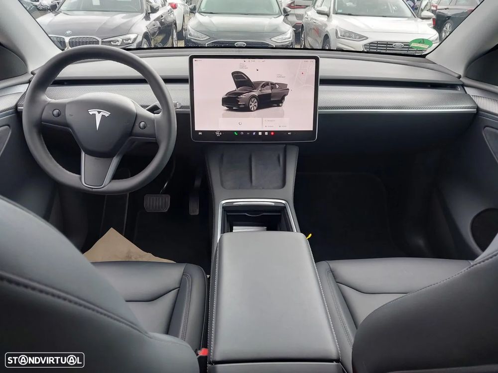 Tesla Model Y Long Range Dual Motor AWD - 6