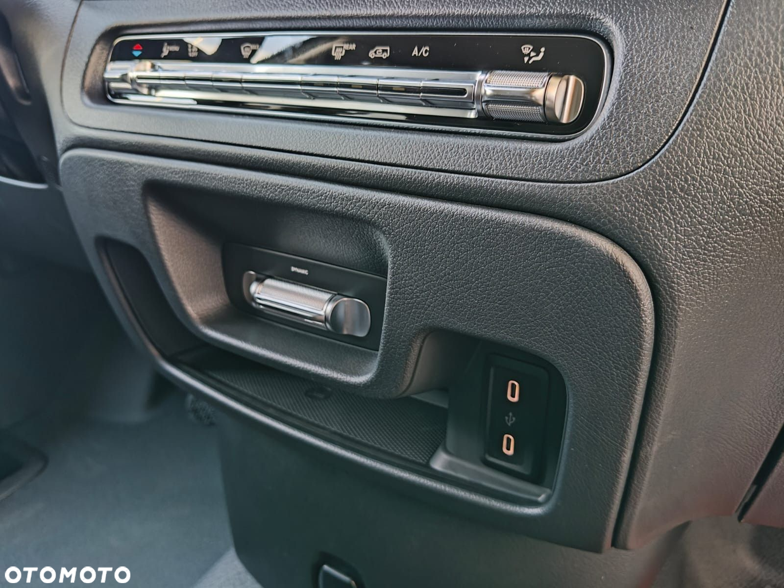 Mercedes-Benz Vito - 10