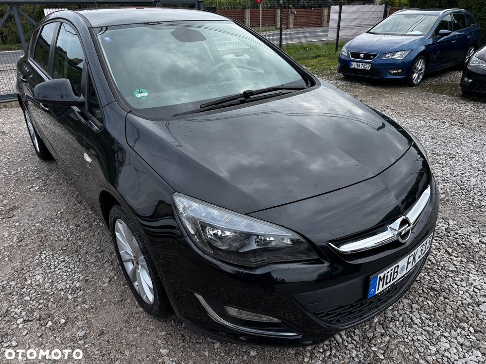 Opel Astra 1.4 Turbo Active - 10