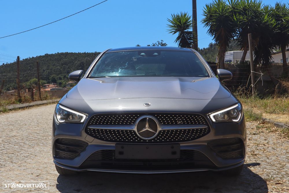 Mercedes-Benz CLA 250 e 8G-DCT AMG Line - 1