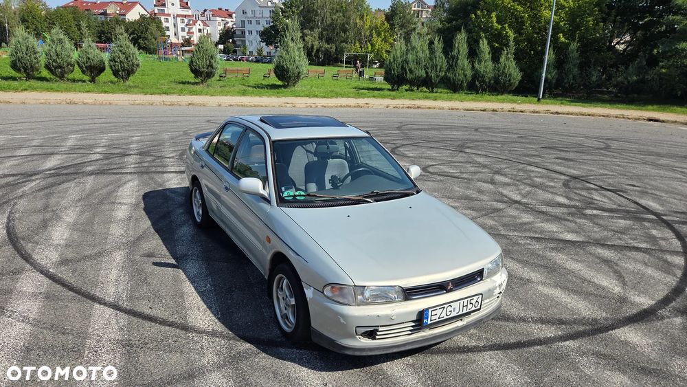 Mitsubishi Lancer - 7