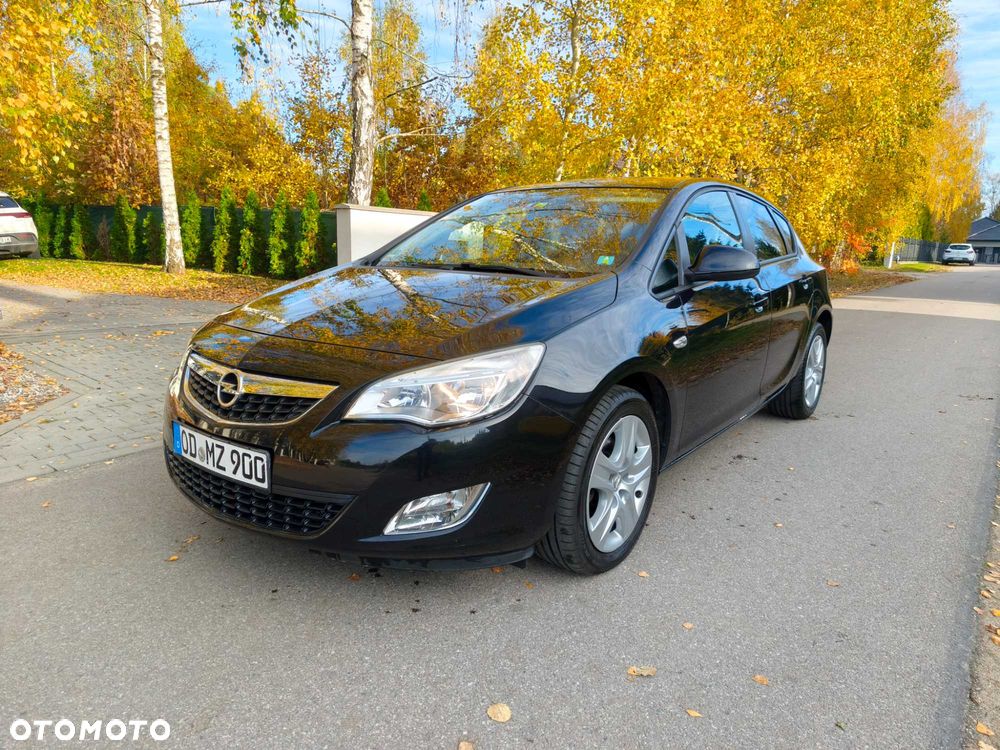 Opel Astra - 1