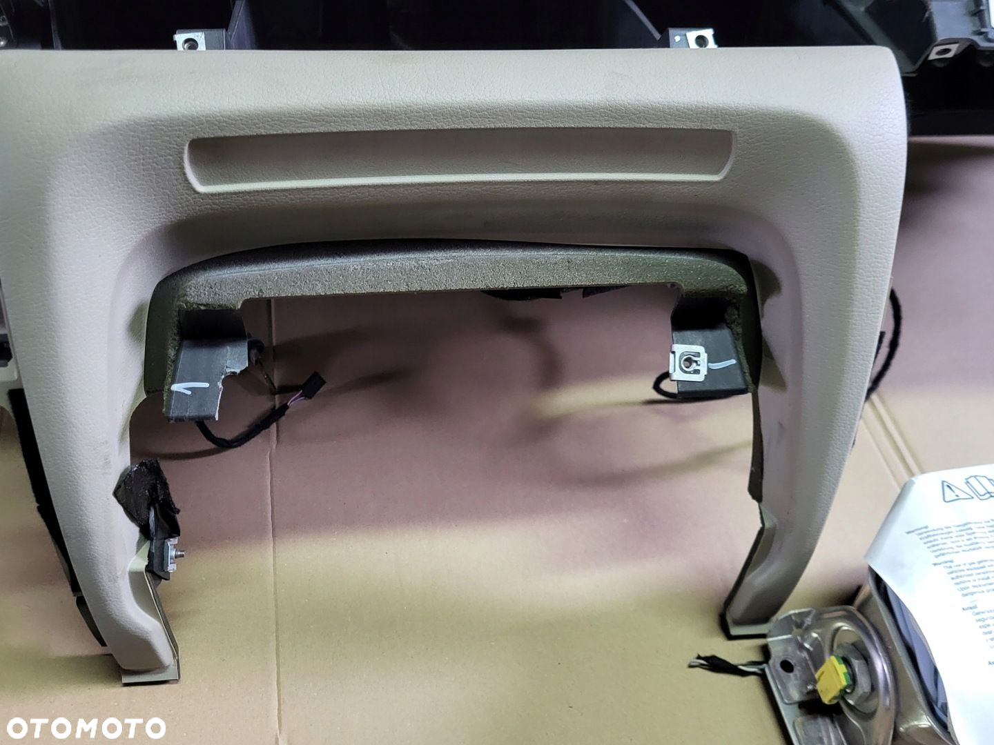 AUDI A8 D3 LIFT DESKA KONSOLA AIRBAG PASY KPL SLUSH SOUL - 10