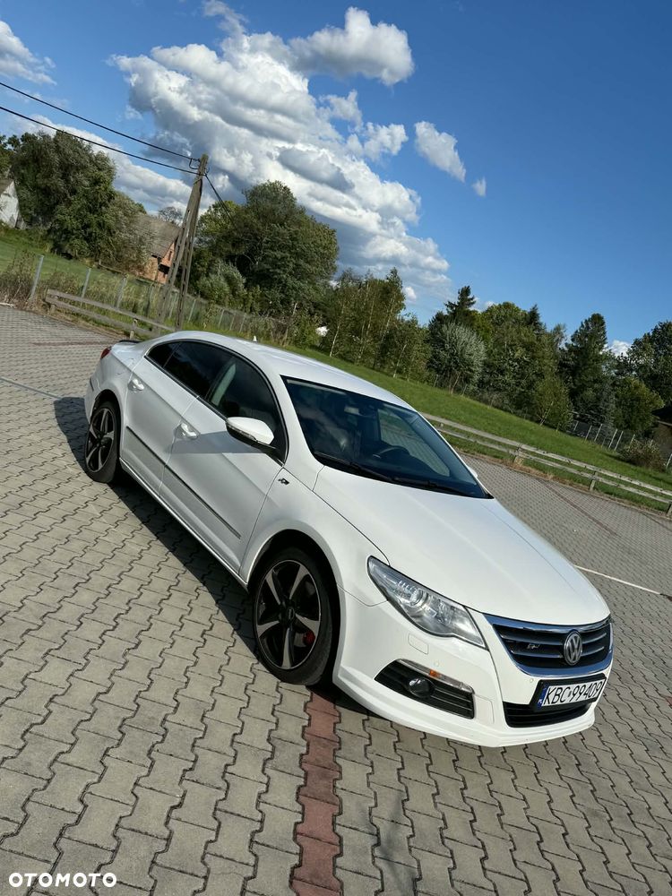 Volkswagen Passat 1.8 TSI R-Line Edition - 1