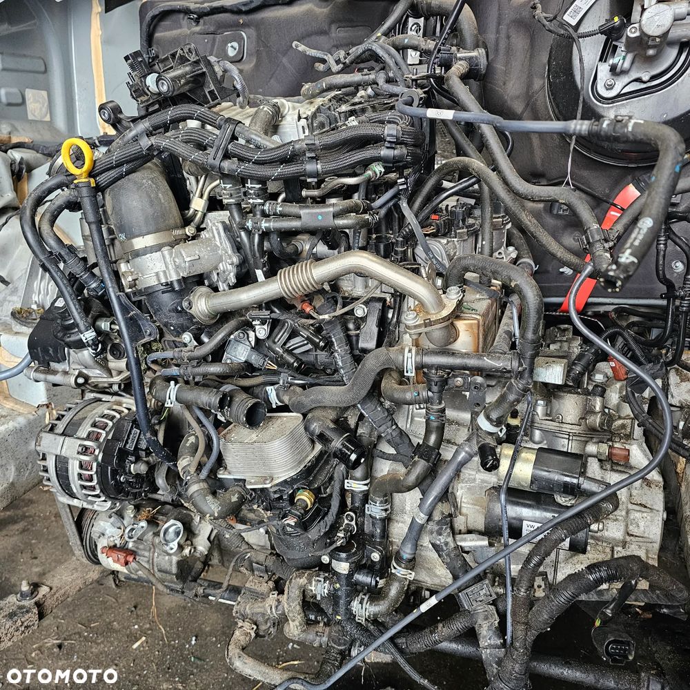 Auto na części  Volkswagen Crafter 2 II 2.0 TDI 140 KM DNA SKRZYNIA 6 VLE MANUALNA KOLOR LB9A 2024R Silnik 44 TYŚKM Skrzynia Drzwi Lusterko Szyba Sterownik Deska Kokpit Licznik doka fotel drzwi paka skrzynka felga skrzynia silnik maglownica - 24