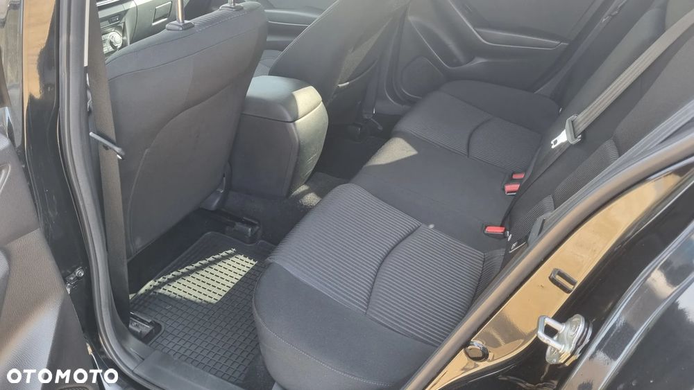 Mazda 3 2.0 Skymotion EU6 - 12