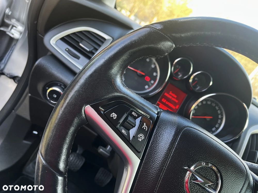 Opel Astra 1.4 Turbo Active - 25