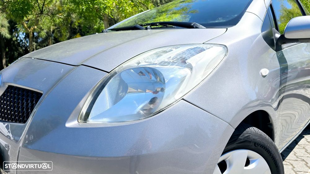 Toyota Yaris 1.0 VVT-i AC Manual - 20