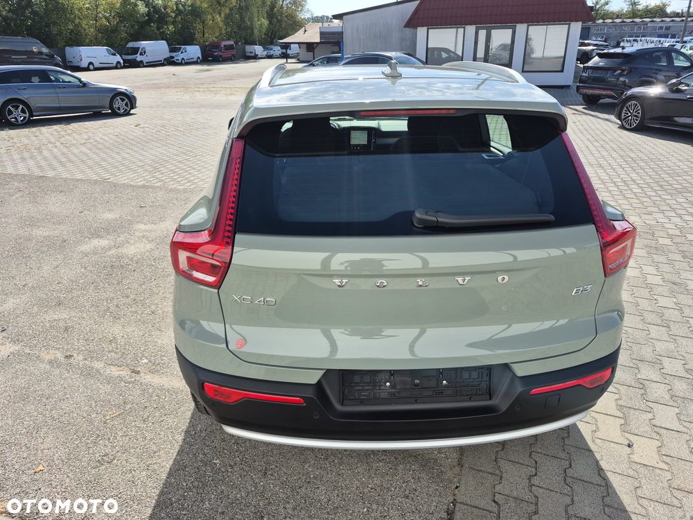 Volvo XC 40 - 15