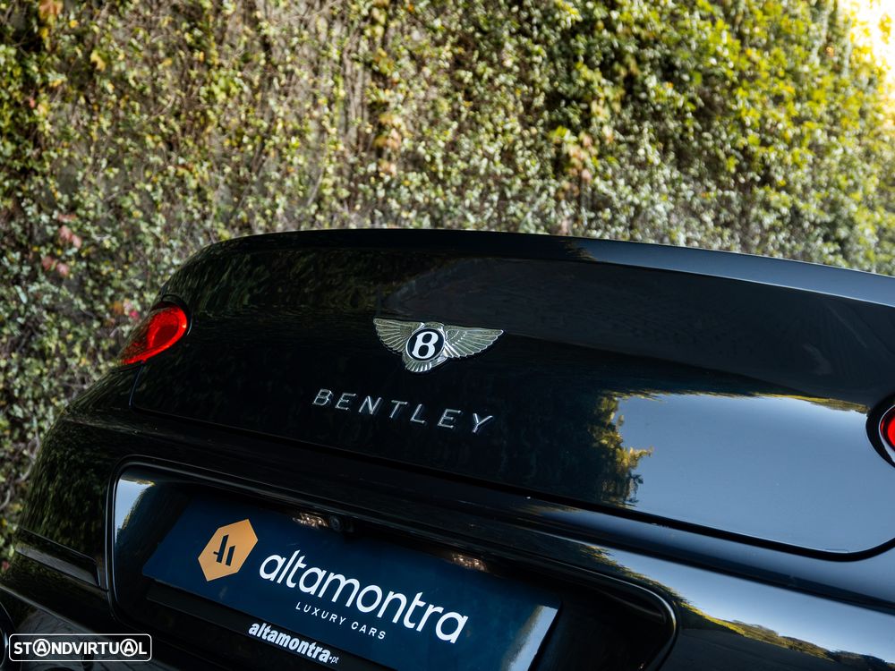 Bentley Continental V8 S - 16