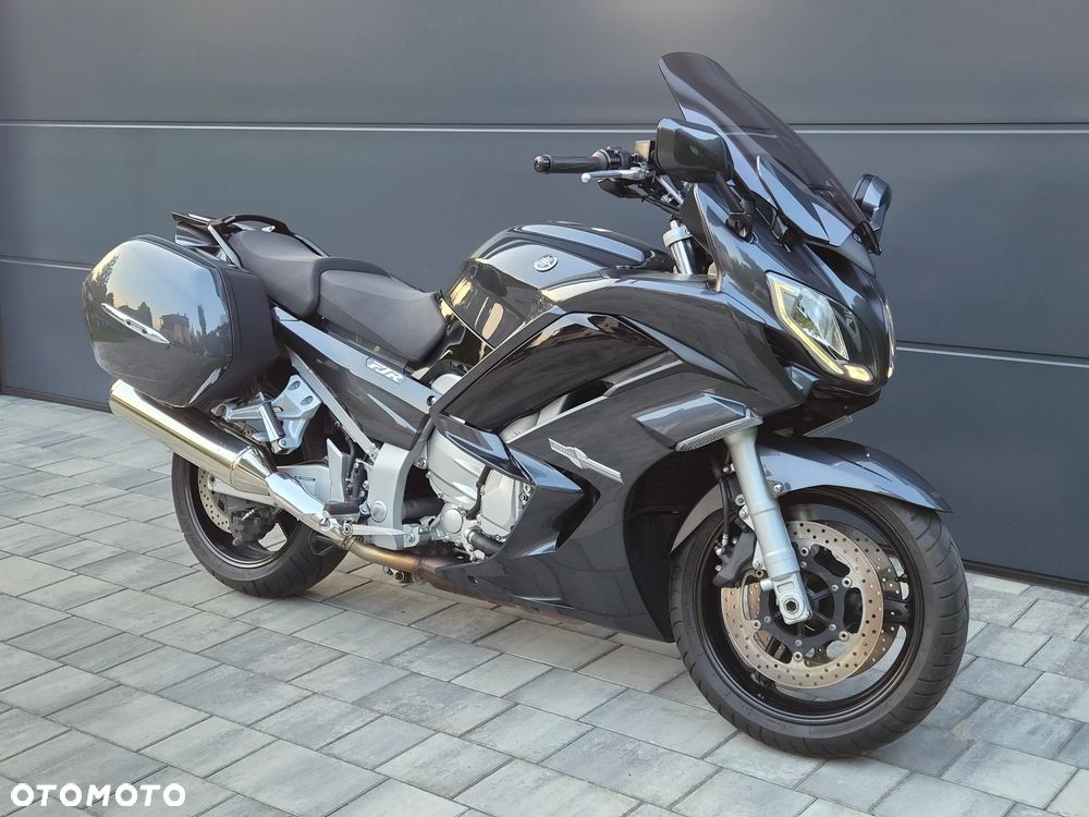 Yamaha FJR - 4