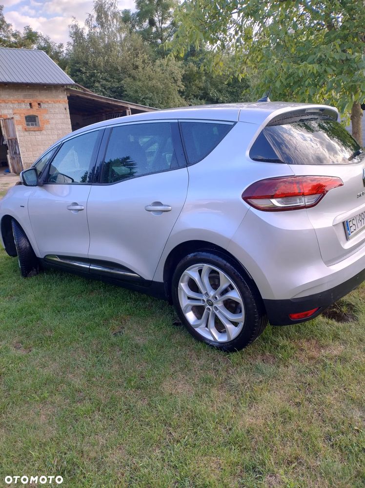 Renault Scenic BLUE dCi 120 EDC BLACK EDITION - 10