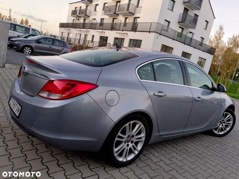 Opel Insignia 1.8 Design Edition - 3