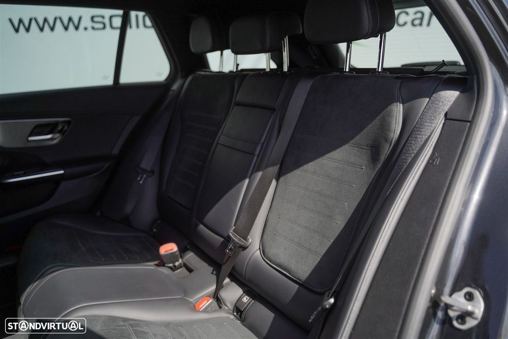 Mercedes-Benz C 300 d AMG Line - 15