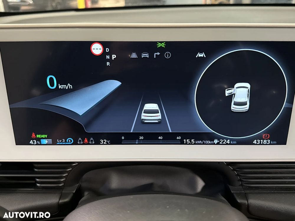 Hyundai IONIQ - 11
