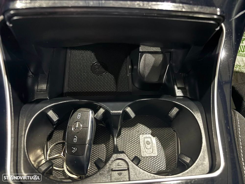 Mercedes-Benz C 200 - 31