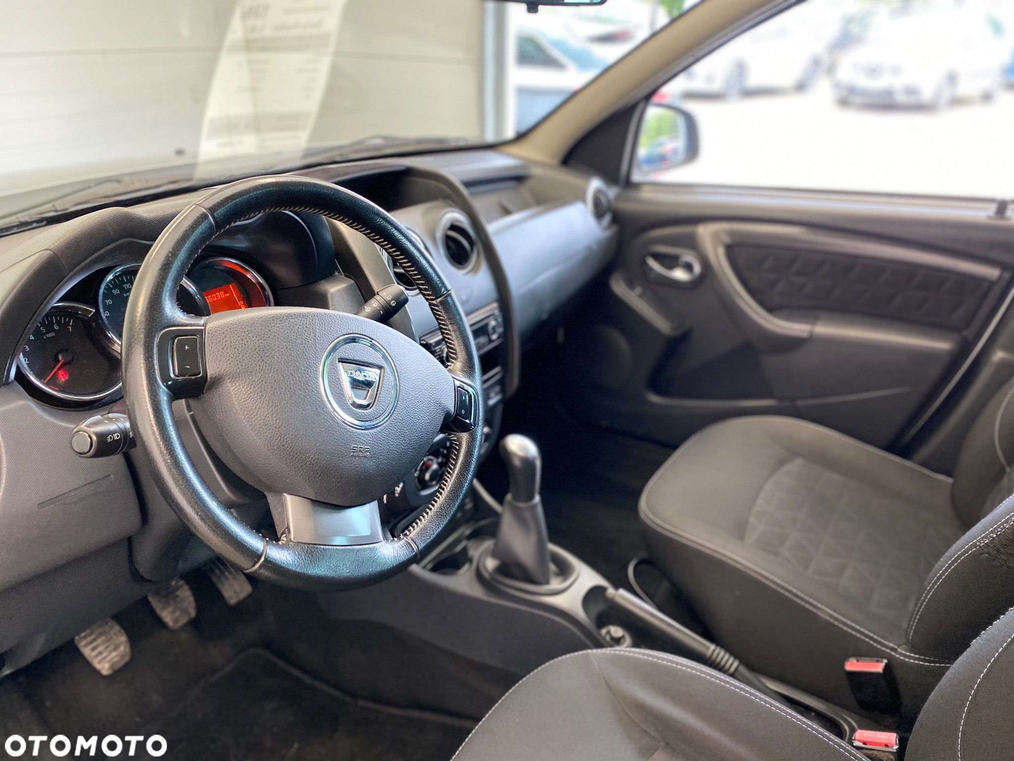 Dacia Duster 1.6 Laureate - 10