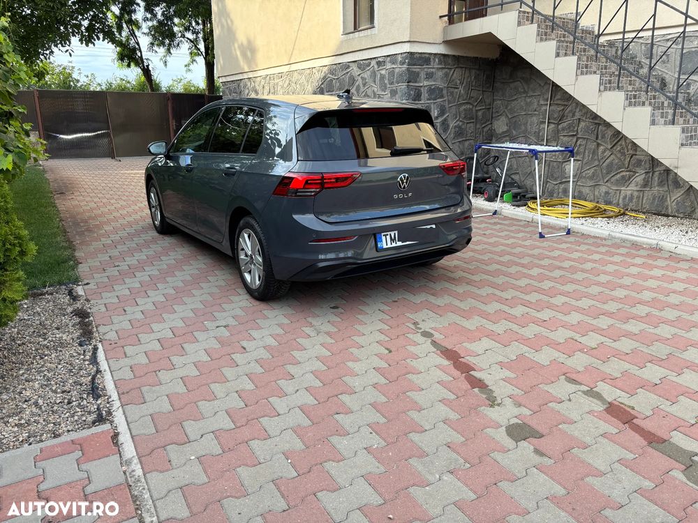 Volkswagen Golf 1.5 TSI ACT Life - 6