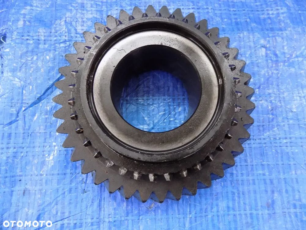 koło zębate skrzyni biegów l76847 john deere 6300 6100 6200 6400 - 4