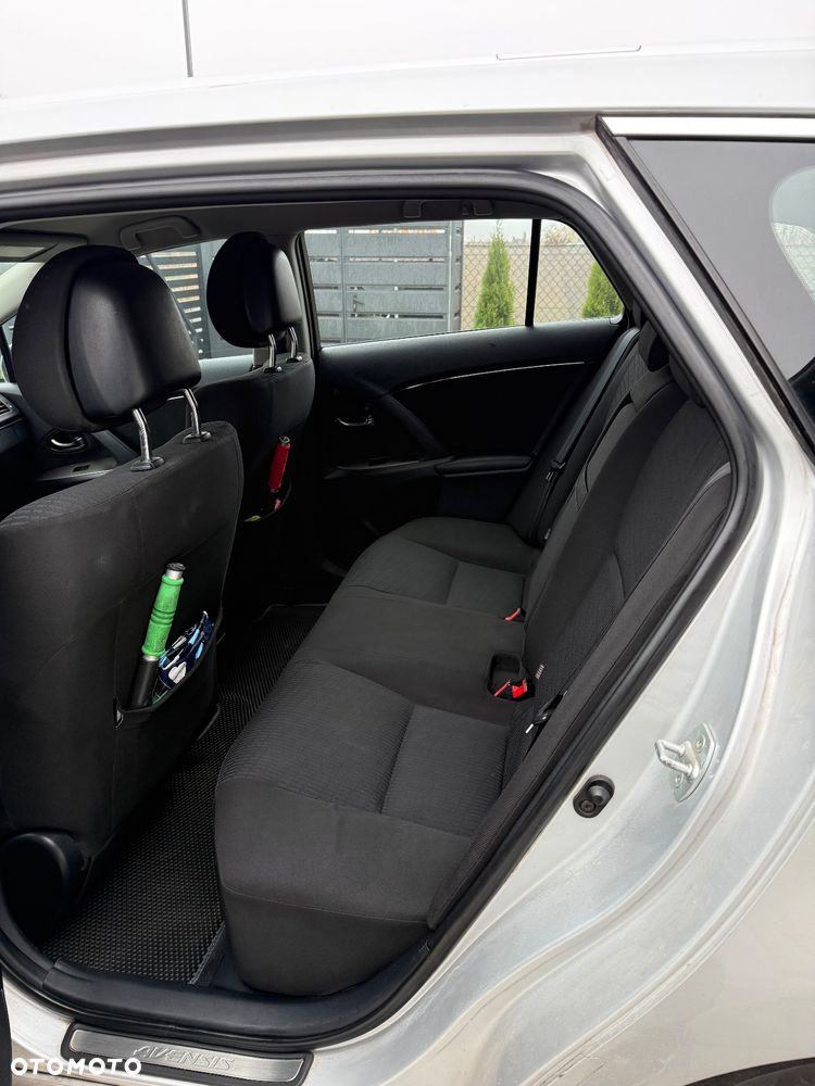 Toyota Avensis 2.0 D-4D Sol plus - 8