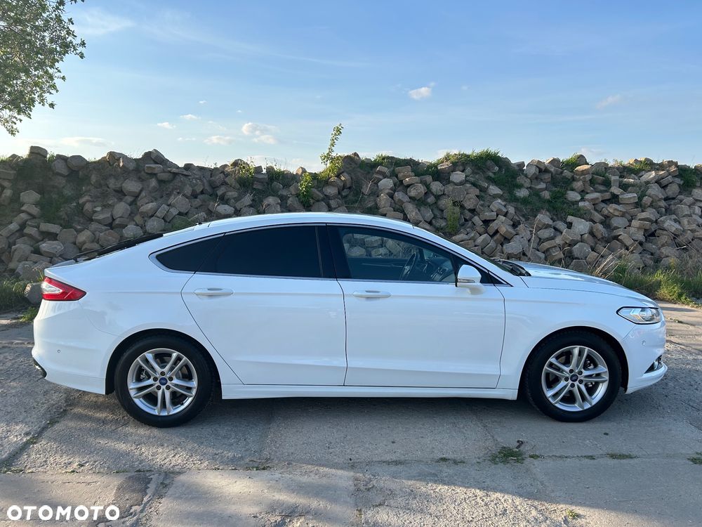 Ford Mondeo 2.0 TDCi Titanium PowerShift - 9