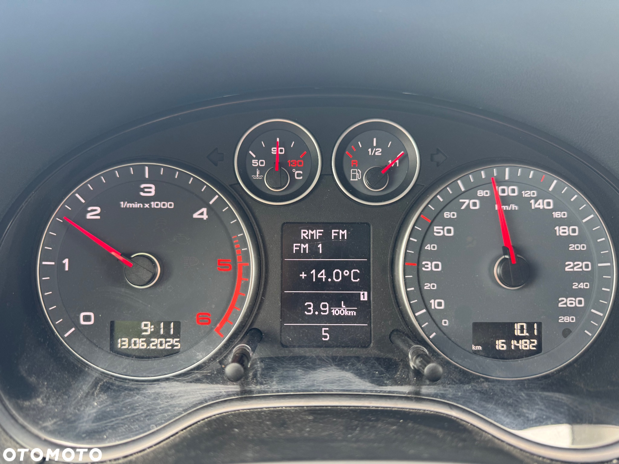 Audi A3 1.6 TDI Ambiente - 6