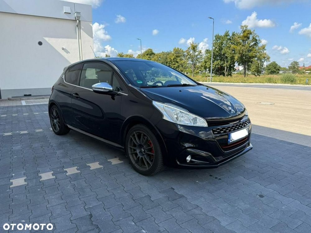 Peugeot 208 2018 photo 5