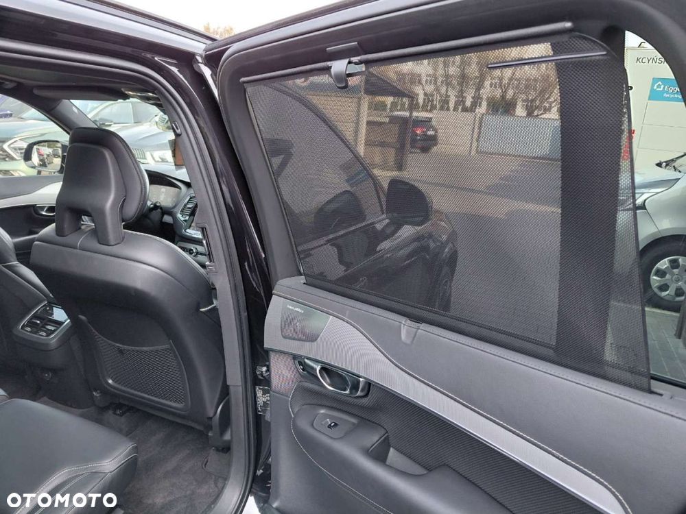 Volvo XC 90 - 23