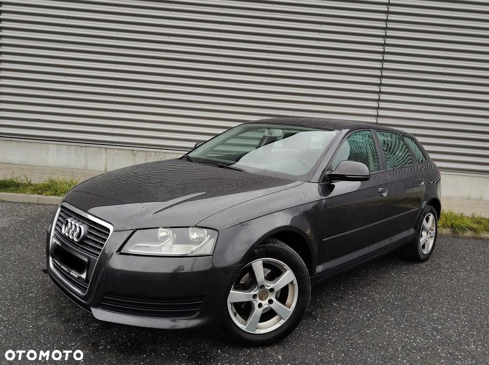 Audi A3 Sportback - 16