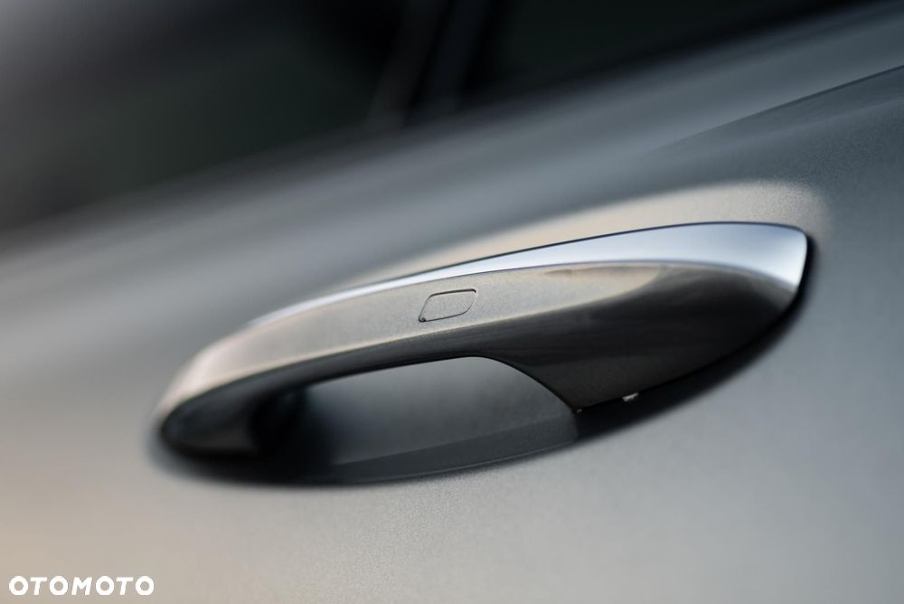 Mercedes-Benz GLS - 40