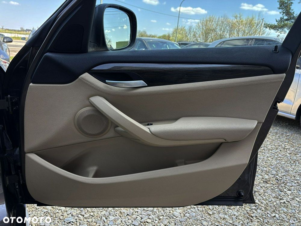 BMW X1 xDrive20d - 29