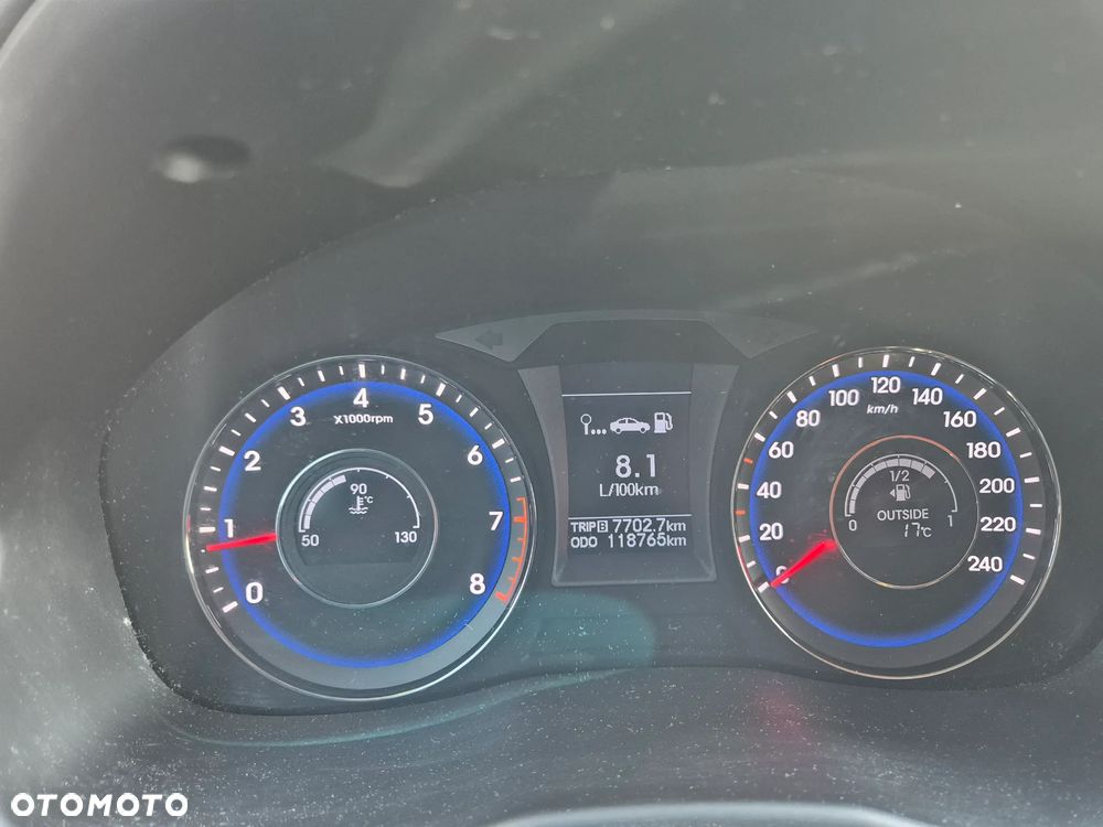 Hyundai i40 Kombi 1.6 Trend - 11