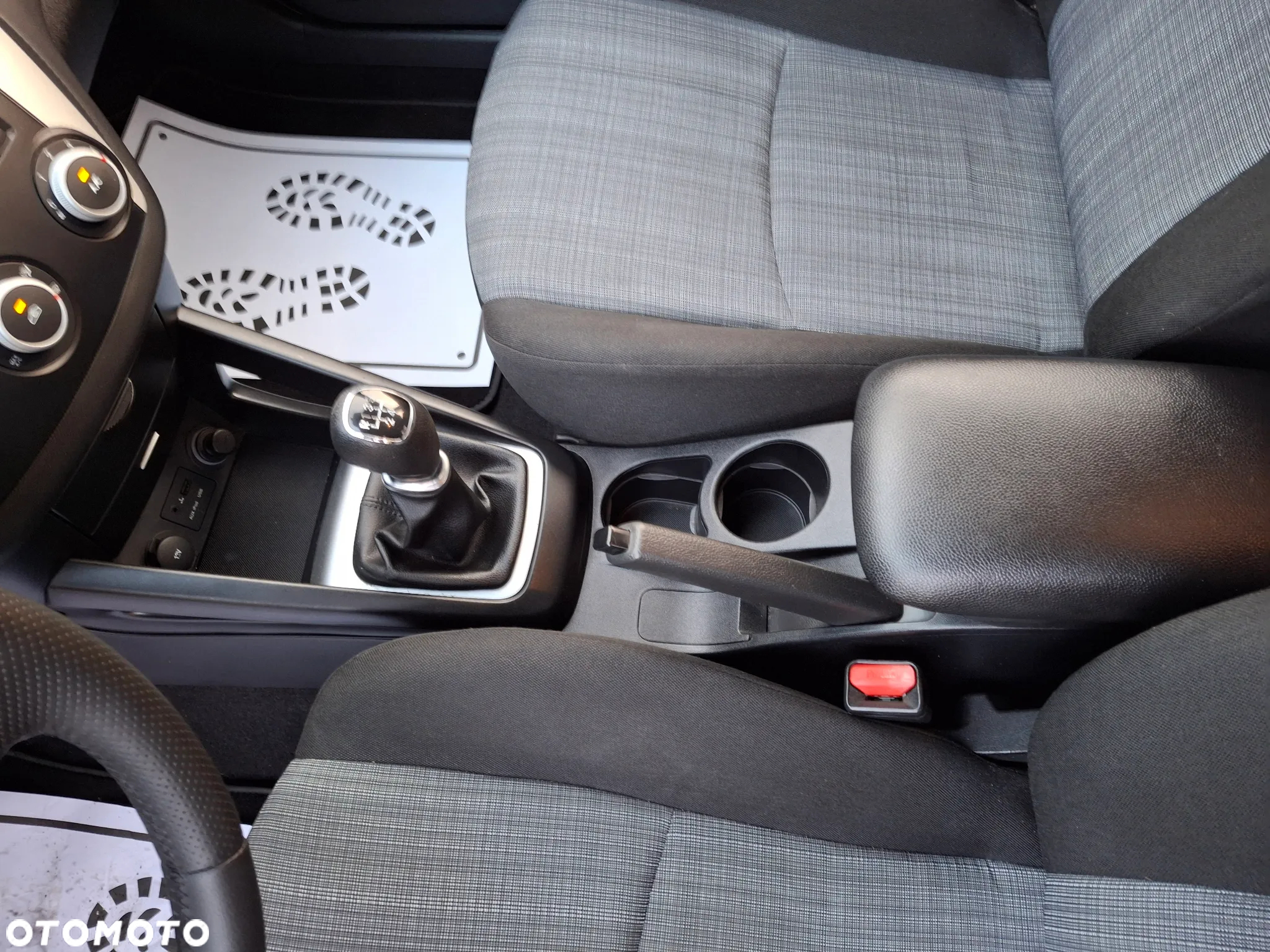 Kia Ceed - 23