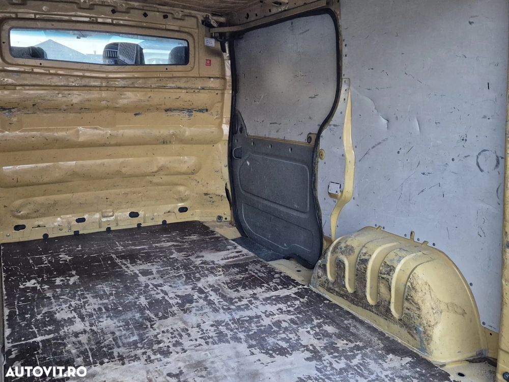 Renault TRAFIC - 17