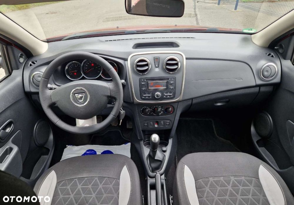 Dacia Sandero Stepway TCe 90 Prestige - 25