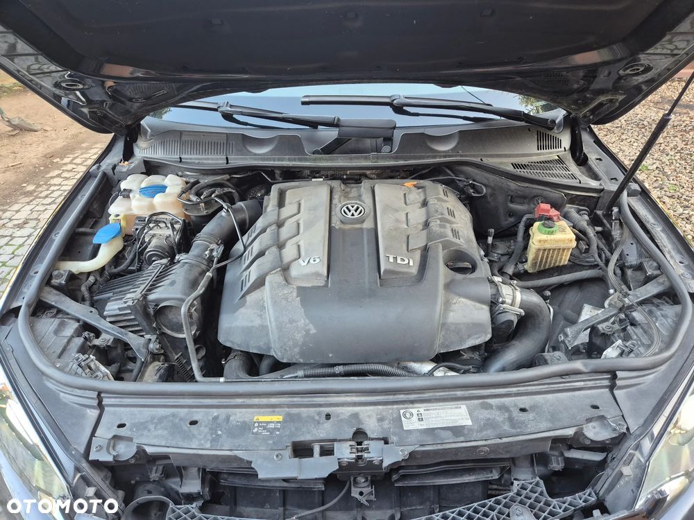 Volkswagen Touareg 3.0 V6 TDI Blue Motion DPF Automatik Exclusive - 32