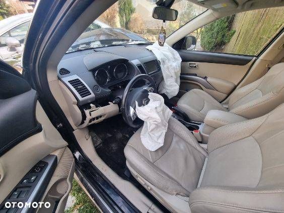 Citroën C-Crosser 2.2 HDi Exclusive DCS - 4