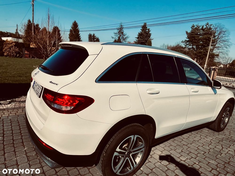 Mercedes-Benz GLC 300 4Matic 9G-TRONIC - 5