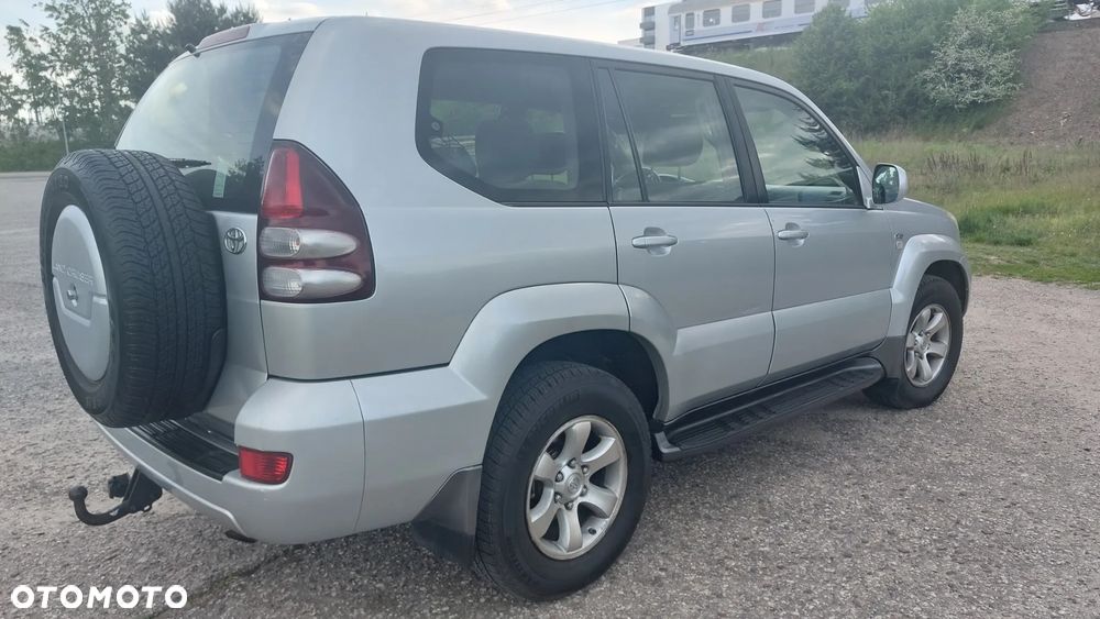 Toyota Land Cruiser 3.0 D Luna - 5