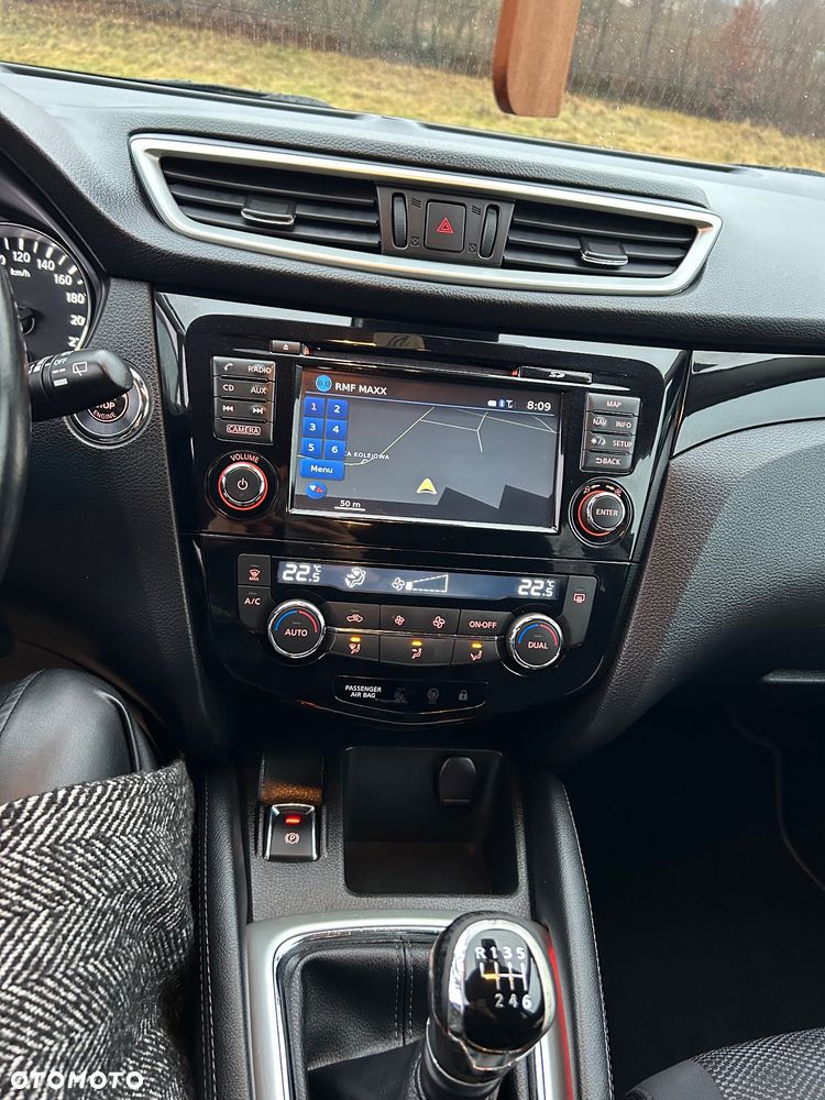 Nissan Qashqai 1.5 dCi Tekna - 24