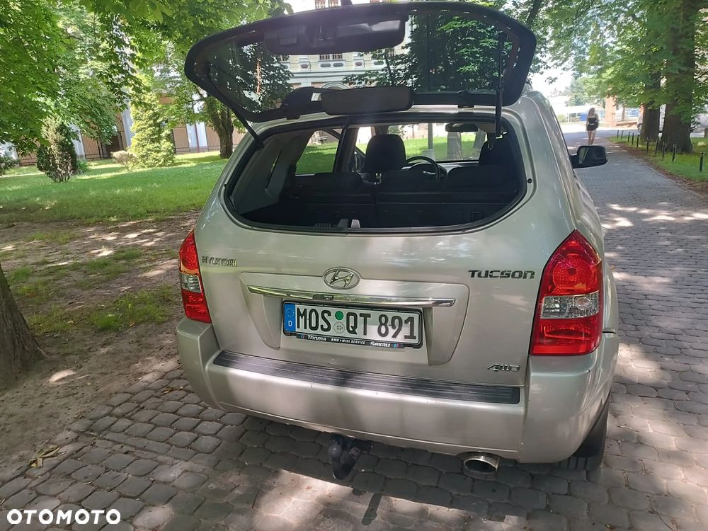 Hyundai Tucson 2.0 4WD GLS - 7